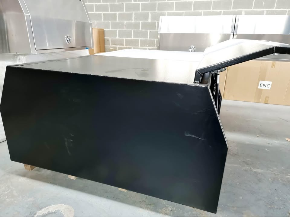 Black 1200mm * 1770mm * 860mm Canopy in Flat Alloy