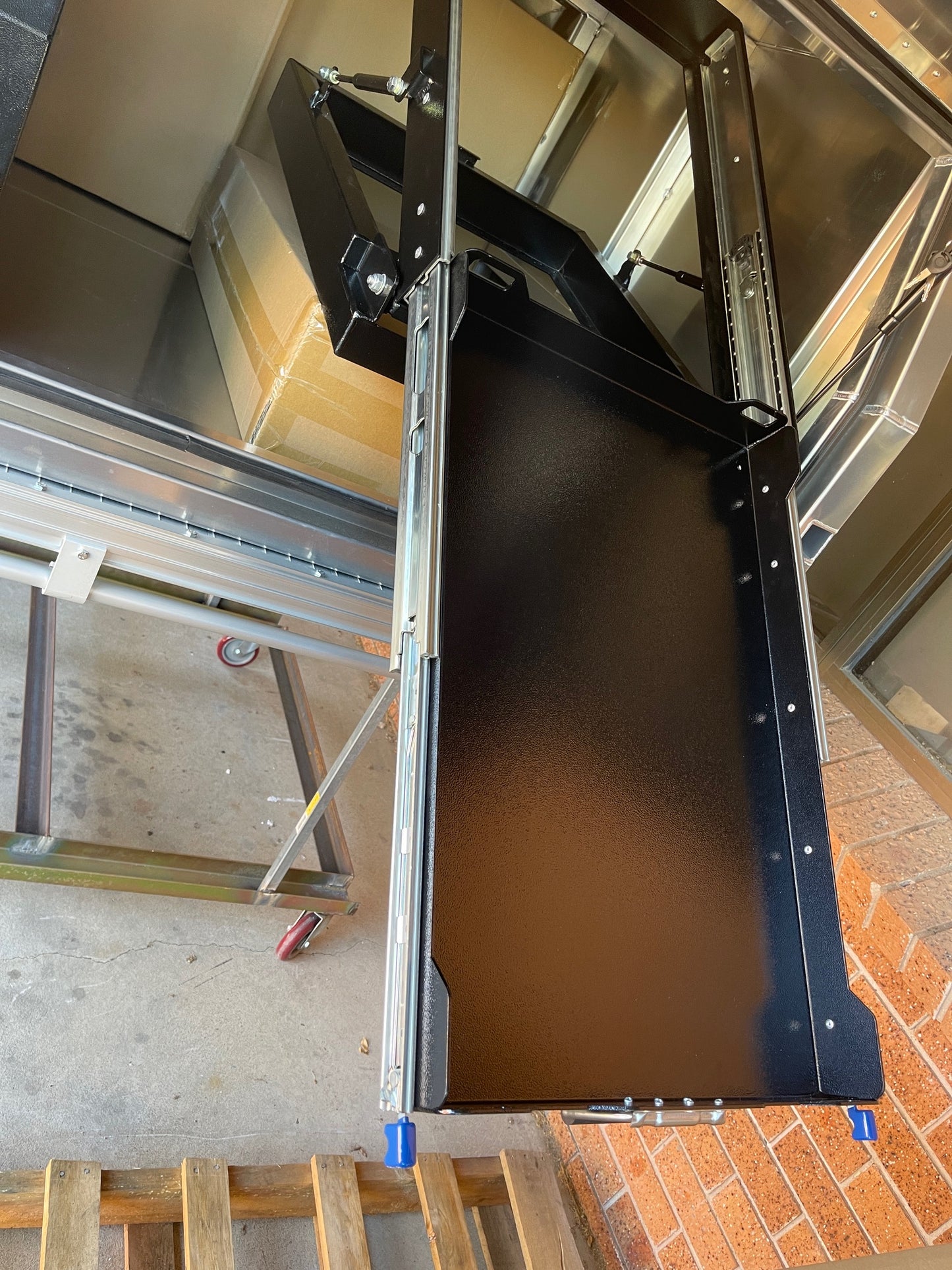 40/50L Tilt Fridge Slides