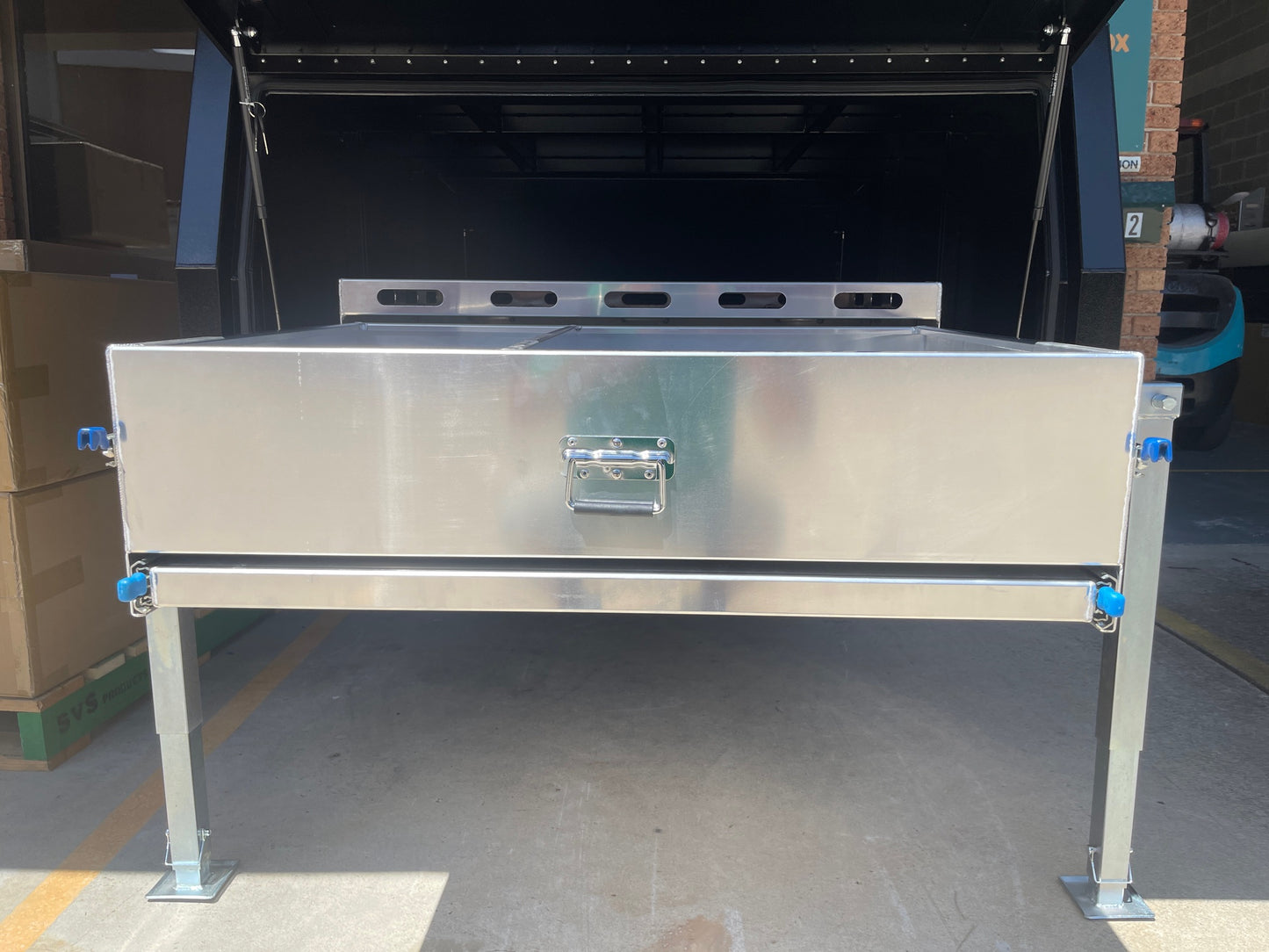 1000mm Wide Camping Drawer