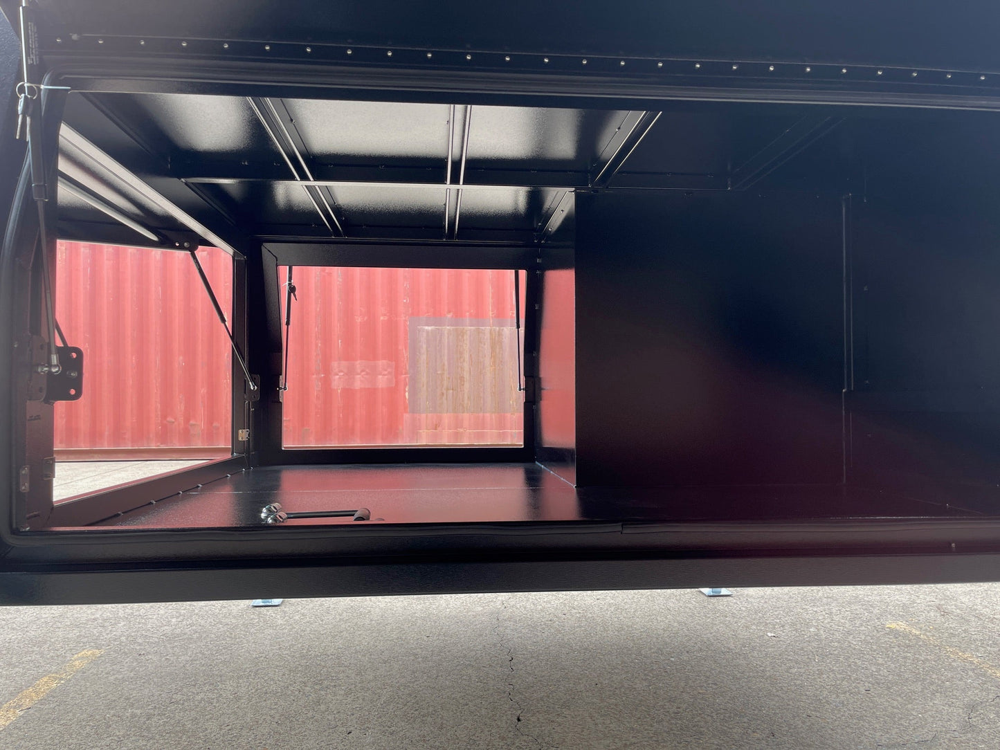 Black 1800mm Canopy with 1/4 Dog Cage - 4 Doors - Flat Alloy - Jack off with Legs - 2.5mm Marine Grade