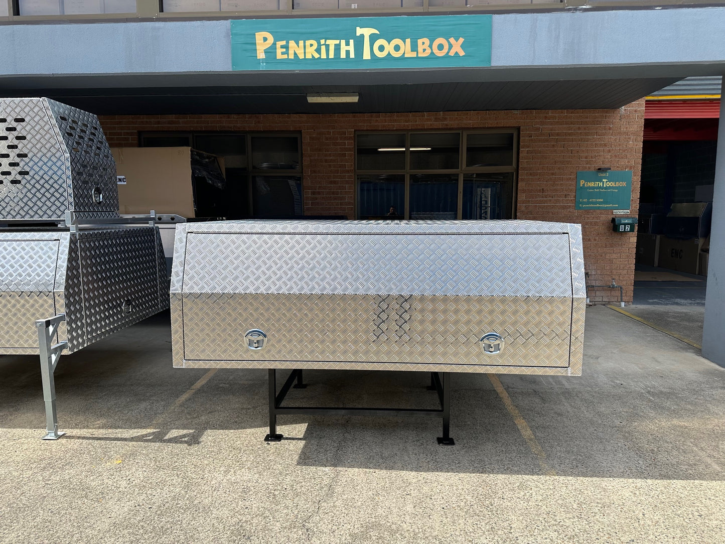 2100mm * 1770mm * 860mm High Space Cab Canopy in Aluminum Checker Plate