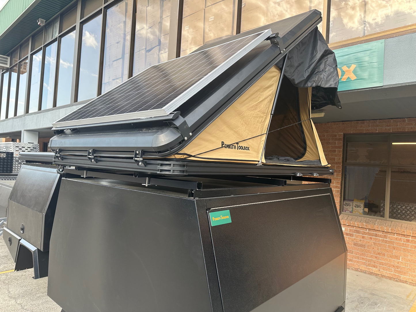 XL Roof Top Tent - Triangle Tent - Water tight