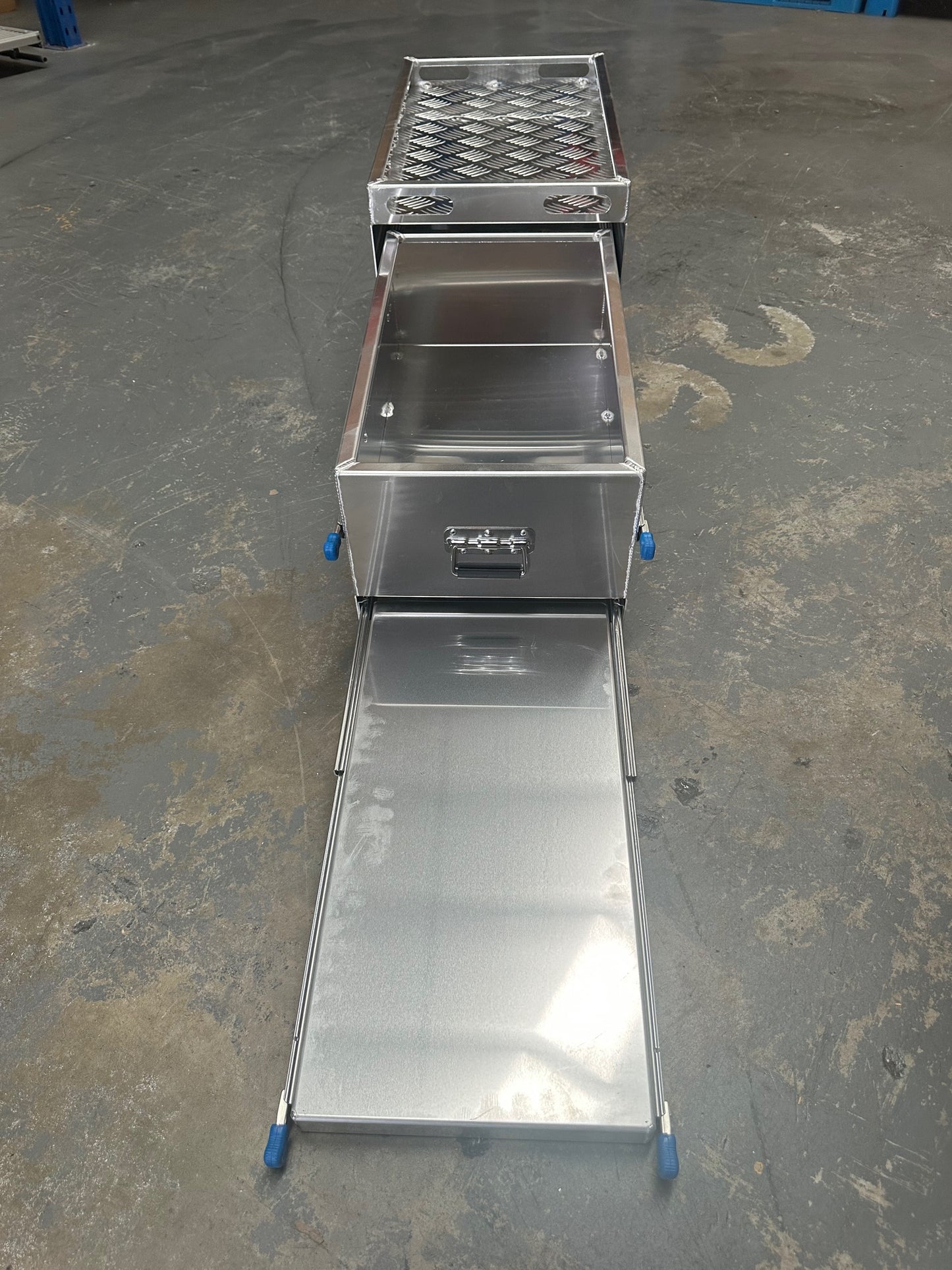 400mm Camping Drawer - Flat Aluminium