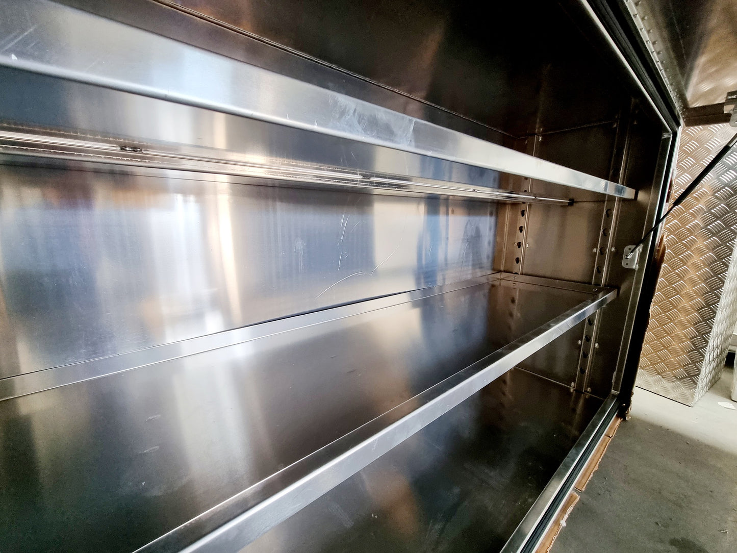 Truck Toolbox - 1800mm (L) * 600mm (W) * 1200mm (H)