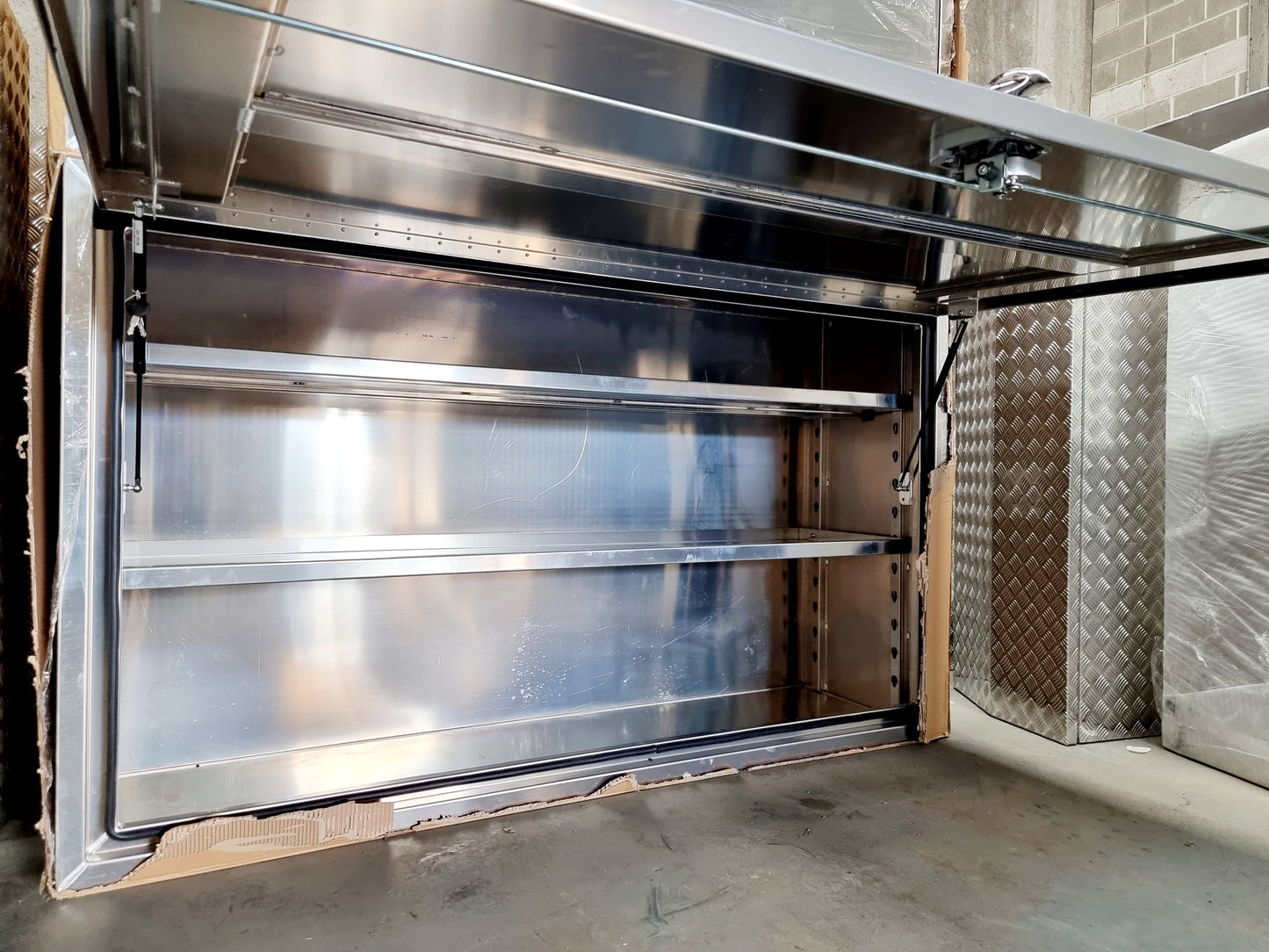 Truck Toolbox - 1800mm (L) * 600mm (W) * 1200mm (H)