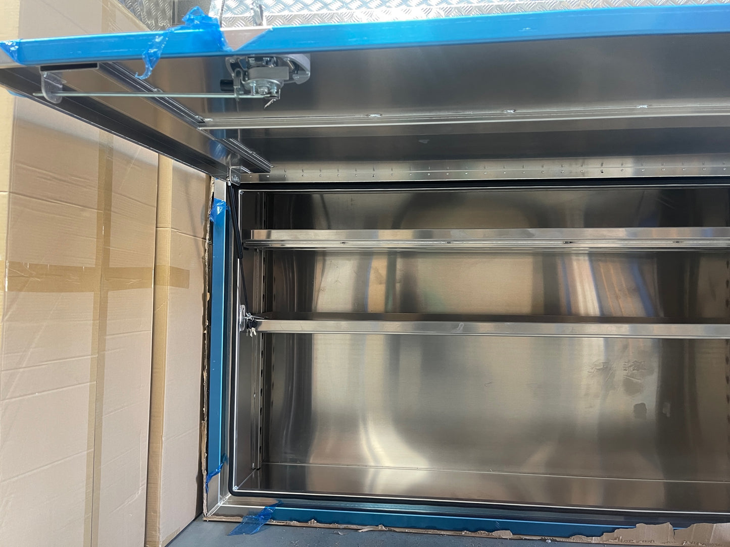 Truck Box - 2000mm (L)x 600mm (W) * 1200mm (H) - 2.5mm Flat Alloy