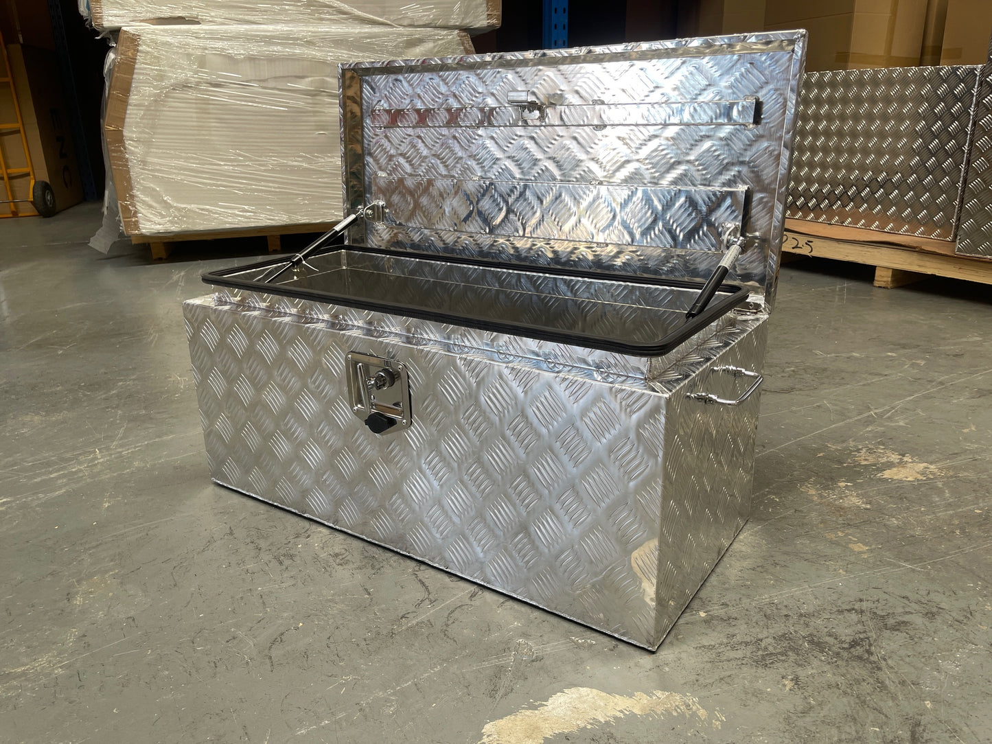 Top Opening Box with Handles - 900mm Long x 400mm Wide x 400mm High