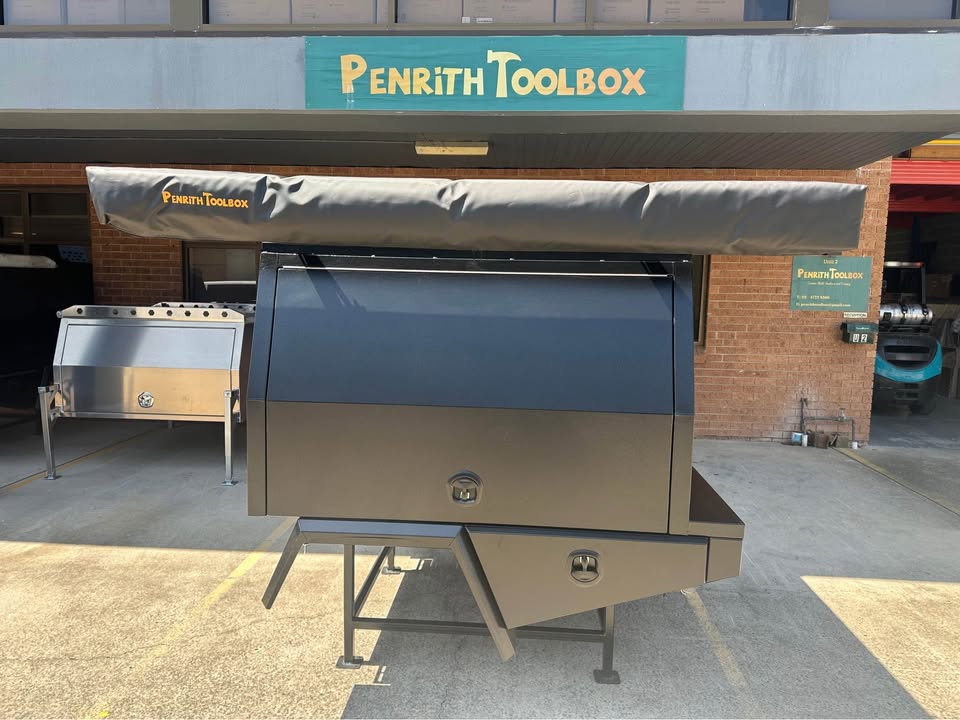 XL 2.5m 270 Deg. Awning with LED lights - Heavy Duty A Frame Structure with Mounting kit