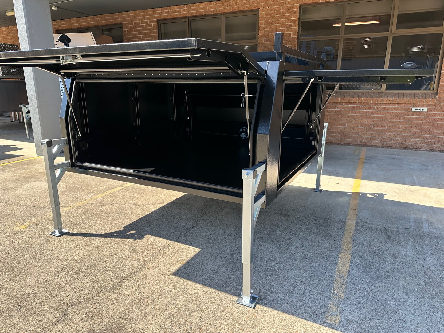 Extra Large - Black 1800mm (L) x 1845mm (W) x 945mm (H) Lift off Canopy in 2.5mm Aluminum Flat Plate