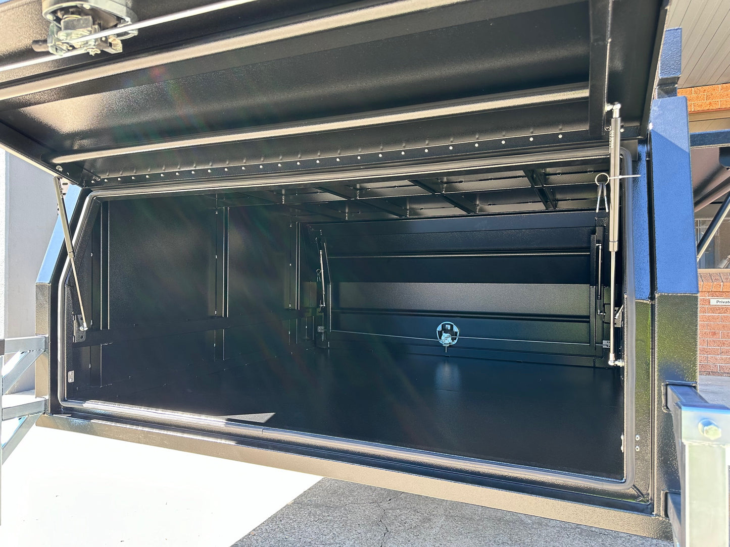 Extra Large - Black 1800mm (L) x 1845mm (W) x 945mm (H) Lift off Canopy in 2.5mm Aluminum Flat Plate