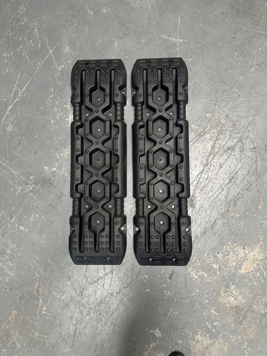 Recovery Tracks Boards 10Ton Sand Trucks Mud Snow Grass 4WD Black 2PCS