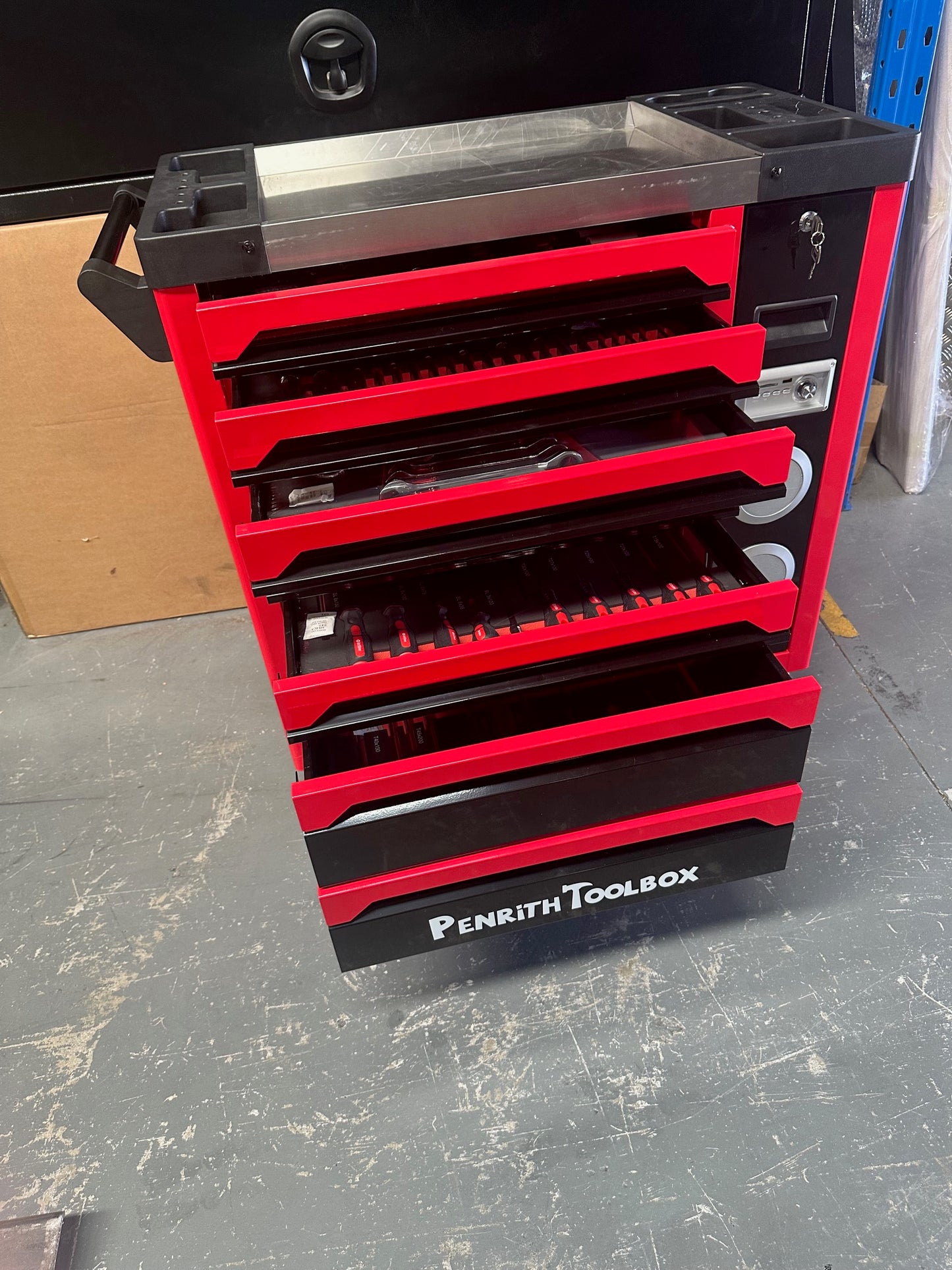 Heavy Duty 7 Drawer Tool Trolley Cabinet with Sliding Pantry - 6 Trays of Professional Tools  - Inbuilt Bluetooth Speaker - Phone Charger