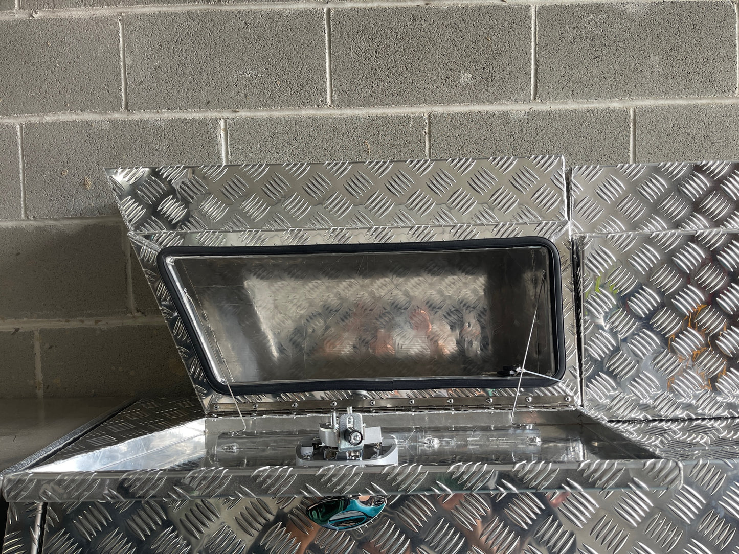 Under The Tray Toolbox - for Ute - Special Deal 20% off