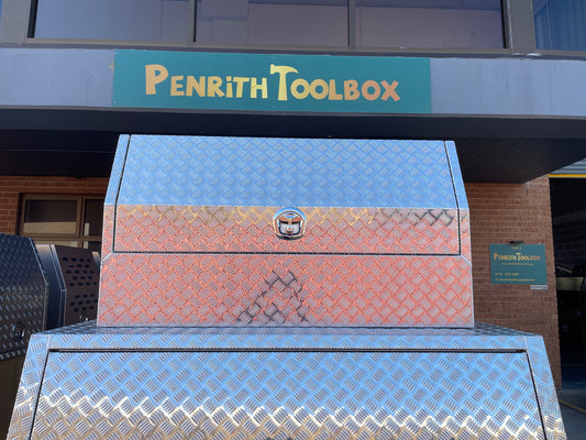 3/4 Door 1700mm (L) x 550mm (W) x 820mm (H) - 2.5mm Aluminum Checker Plate