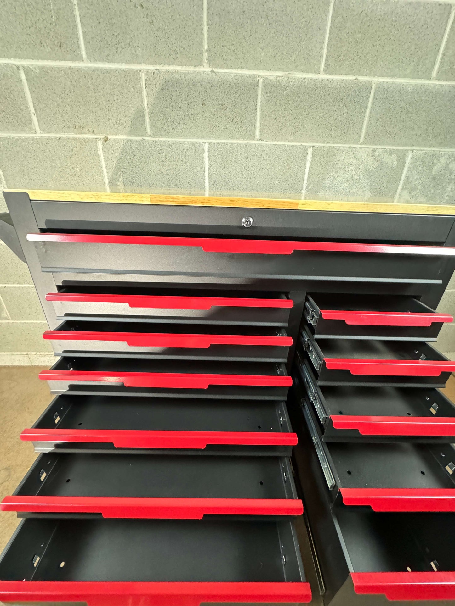 Super Sale while stock last!!! Heavy Duty 12 Drawer Tool Trolley Tool Cabinet Garage Tool Bench